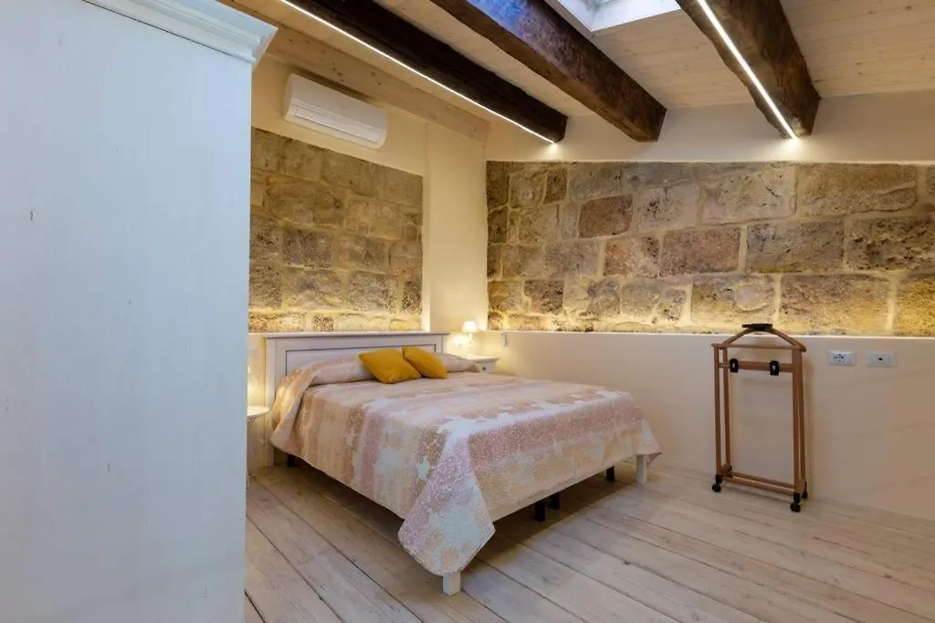 Suite Il Teatro Alghero Apartment