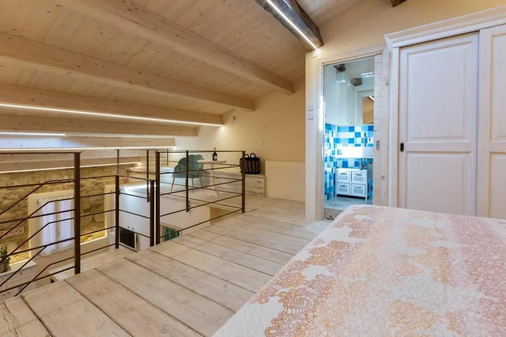 Suite Il Teatro Alghero Apartment